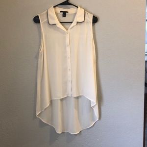 Sleeveless button up